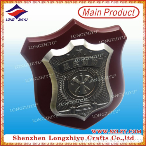 Newest Custom-Made Wood Shield Plaque for Souvenir